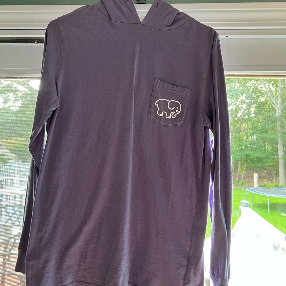 Light weight hoodie size small